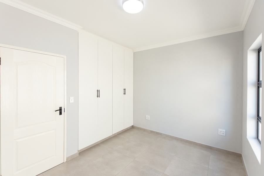 3 Bedroom Property for Sale in Sandy Point Western Cape